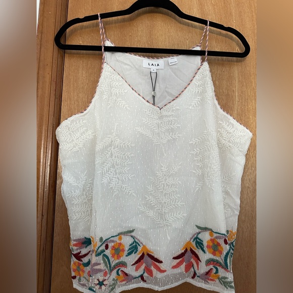 TOP LAIA EMBROIDERED - Picture 2 of 10